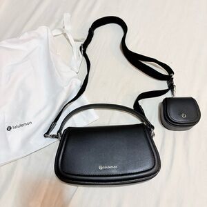 lululemon athletica Black Crossbody Bag Set